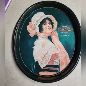 Vintage 1972 coca cola serving tray! Front is almost perfect